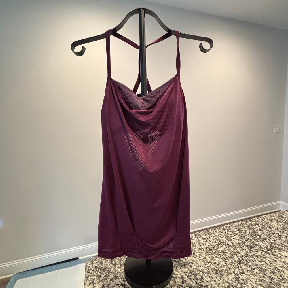 Lululemon Athletica Women's Size 2 Wine Purple Open Back Yoga Tank Built-In Bra